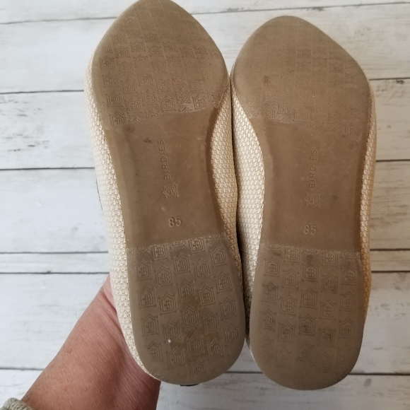 Birdies Blackbird Eggshell Navy Knit Pointed Toe Flats - Picture 9 of 10